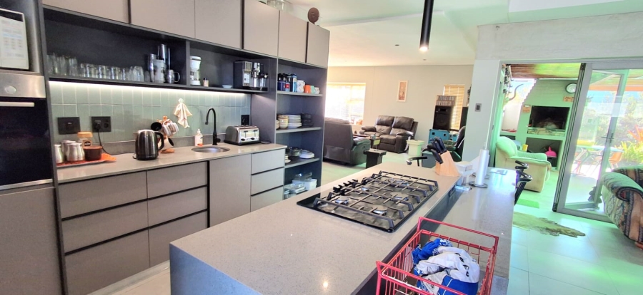 3 Bedroom Property for Sale in Paradise Coast Western Cape